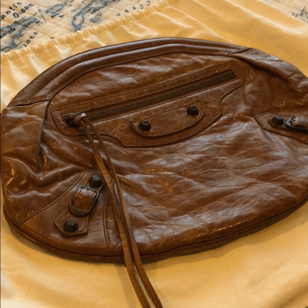 Balenciaga rare Oval clutch truffle brown chevre - Picture 2 of 10